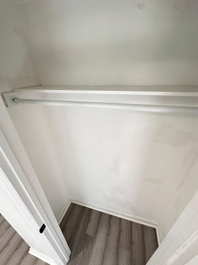 Photo - 109 S 7th Ave Unidad 5