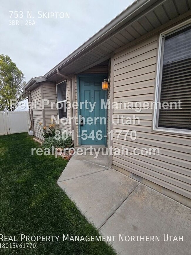 Photo - 753 N. Skipton-