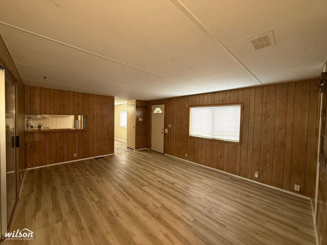 Photo - Charming 2 Bed, 2 Bath Home with Water, Sewer and Garbage Paid!