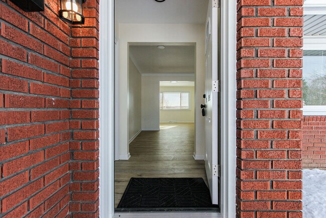 Photo - 1020 Grove St