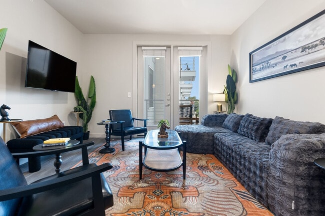 Building Photo - 5820 1/2 Cameron Road-SI FL2-ID1303392P Unit SI FL2-ID1303392P