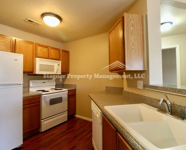 Photo - Great Condo in Greeley