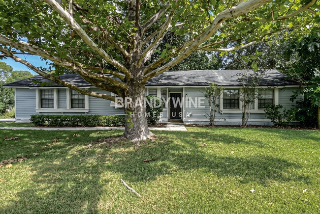 5165 Thoroughbred Blvd
