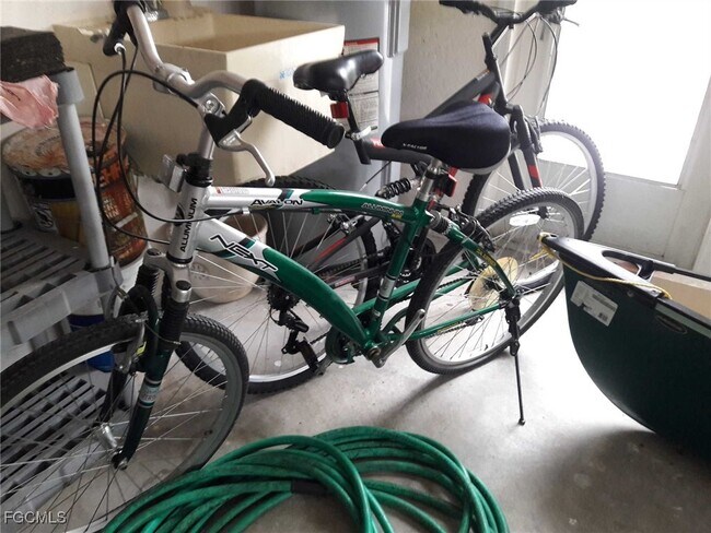 Photo - 105 SW 39th Pl