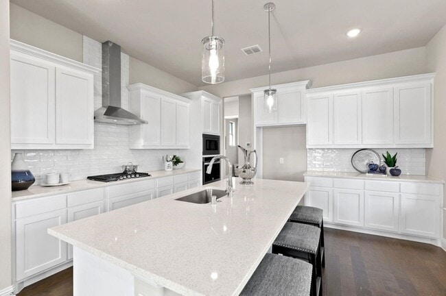 Photo - 11248 Blackwater Trl