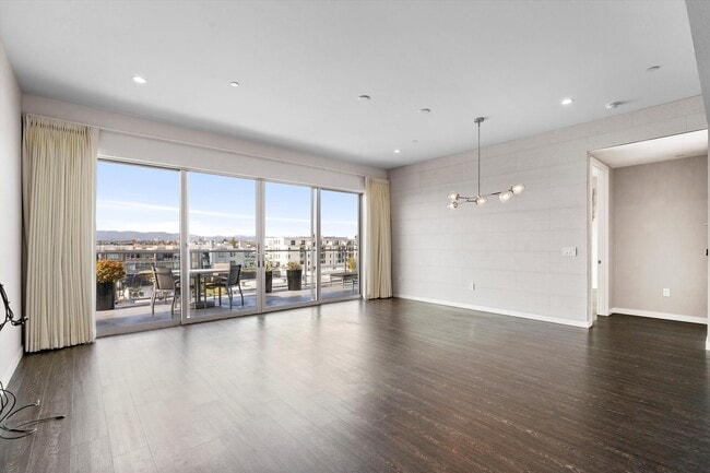 Photo - 4140 Glencoe Ave Unit 602