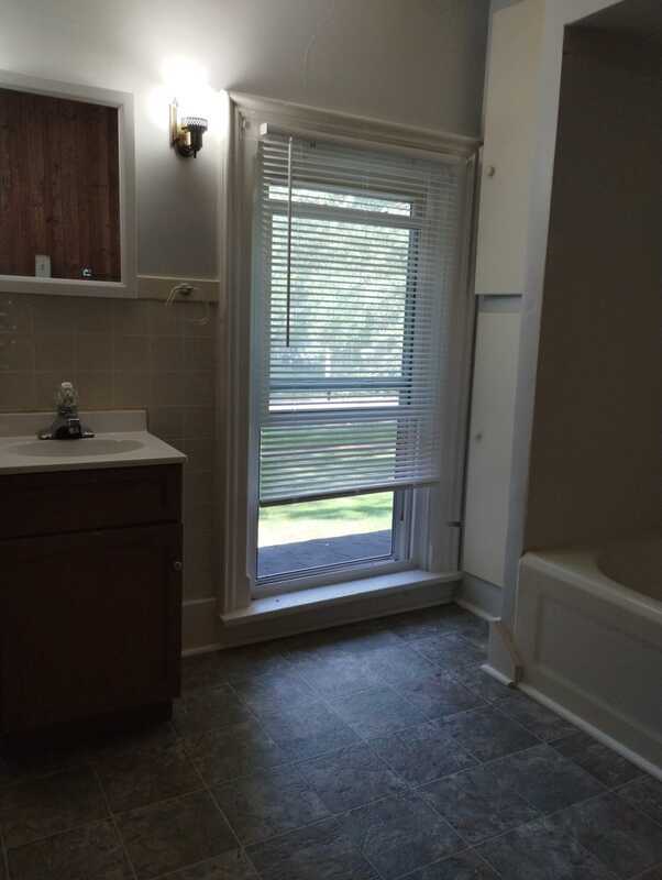 Photo - 400 N 4th St