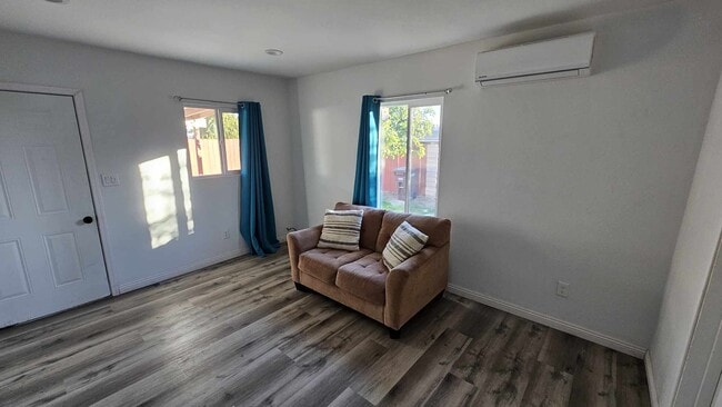 Photo - 1707 Kippy Dr