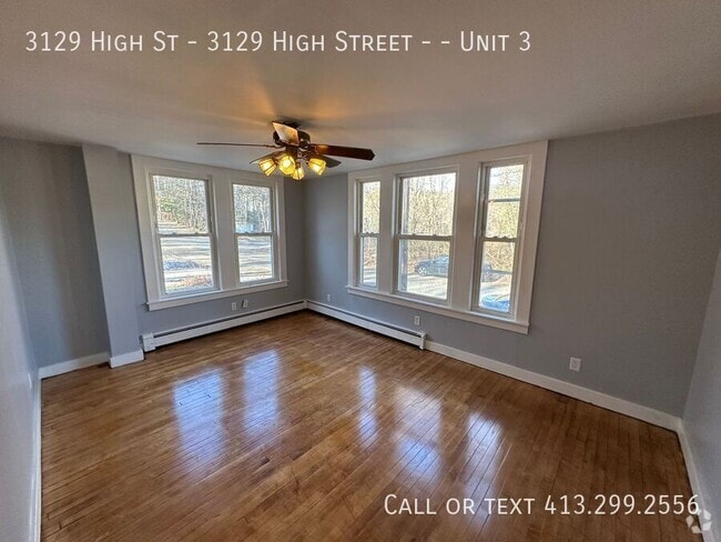 Building Photo - Newly Remodeled 2 Bedroom, 1 Bath Unit 3 Rental