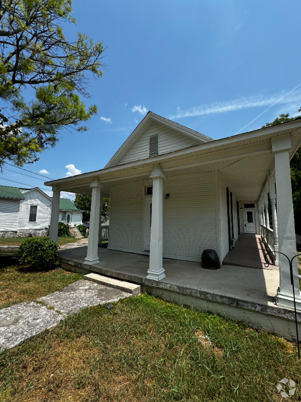 Building Photo - 1315 S High St Unit A Rental