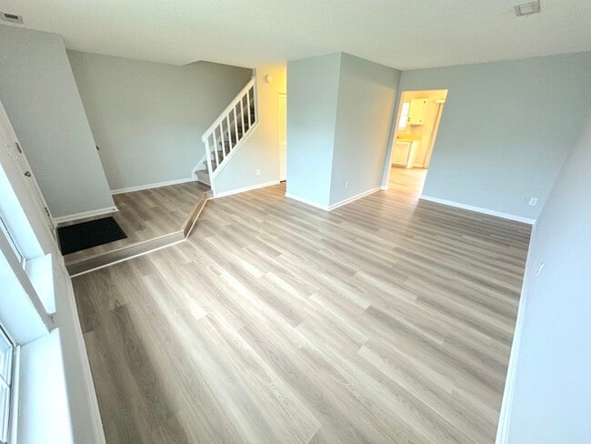 Photo - GORGEOUS TOWNHOME IN VIRGINIA BEACH