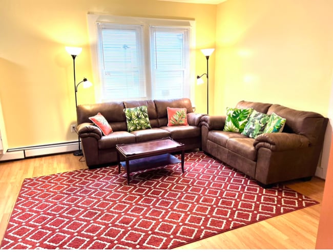 206 California Ave Unit 204C-1