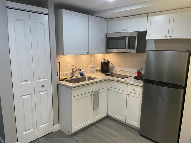 Photo - 3610 Lloyd Dr Apartamentos Unidad Efficiency