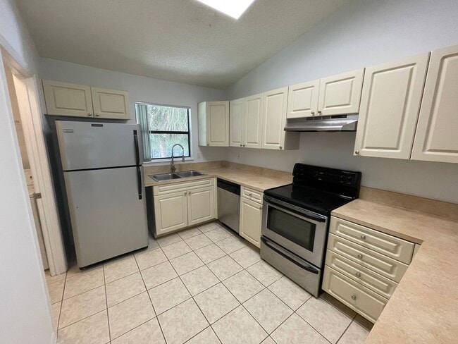 Photo - 2178 Arbour Walk Cir Unit 2324
