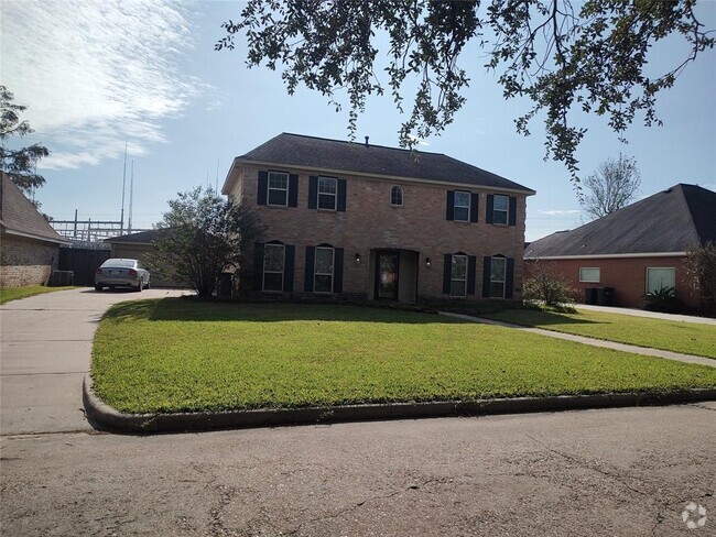 Building Photo - 7810 12 Fairway Ln Rental