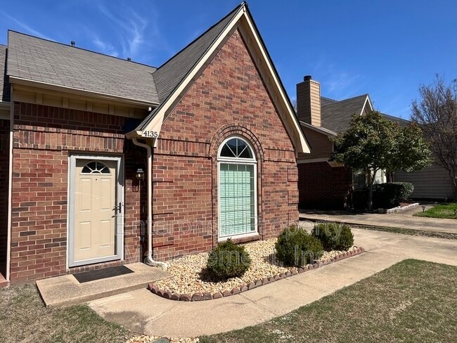 Photo - 4135 Tunbridge Pl