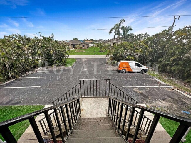 Photo - 4530 SW 10th Ave Unit 201