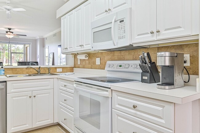 Photo - ** Stoneybrook Estero - 1st Floor Condo - Turn-Key & Furnished Rental ** Unit 114