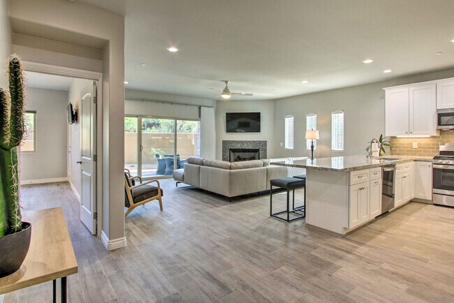 6145 E Cave Creek Rd Unit SI ID1546337P