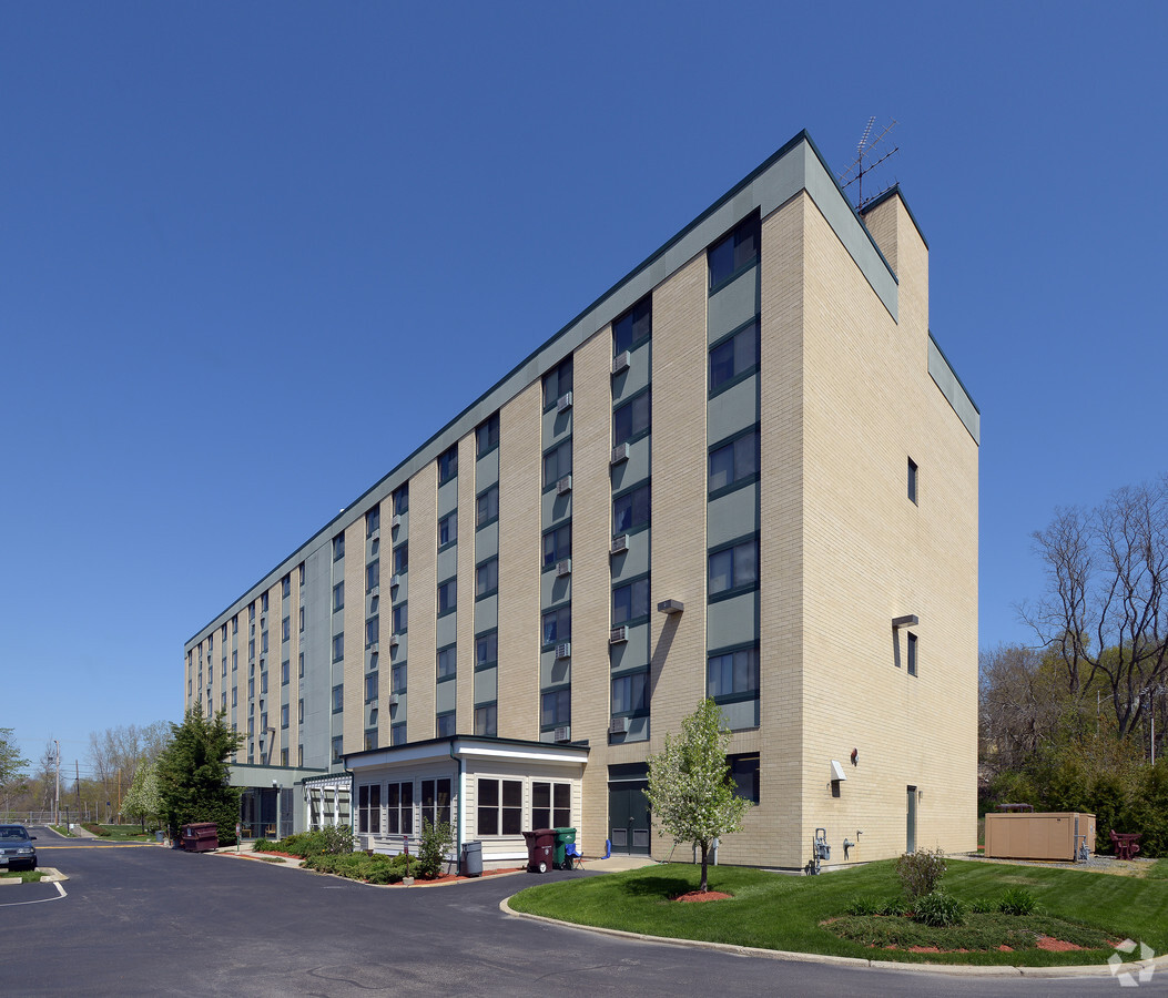 Photo - Riverside Village