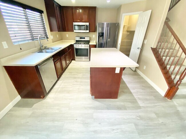 Photo - STUNNING 2 STORY HOME 3 BEDROOM 2.5 BATH W/ ONE CAR GARAGE IN A GATED COMMUNITY!