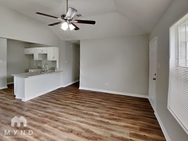 Photo - 4271 Wagon Trail Cove