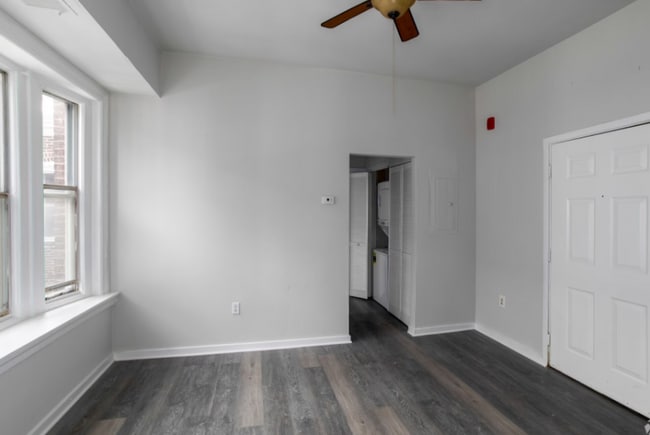 Photo - 5225 Schuyler St Unidad 137C