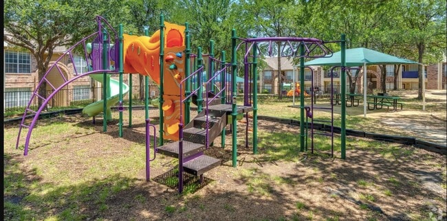 Photo - 601 E Ash Ln