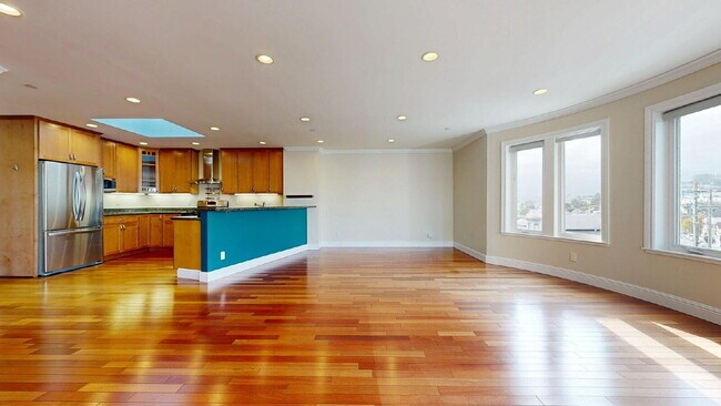 Photo - Spacious 2BD/2BA Glen Park Flat | Garage P...