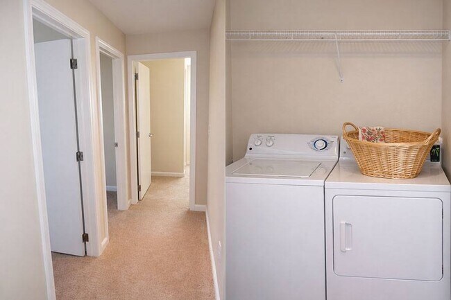 CORNERSTONE APARTMENTS
