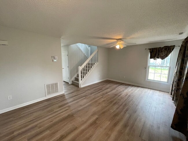 Photo - Spacious End Unit Towhouse in Desirable Liberty Square!