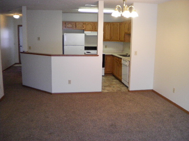 Photo - 855 Highview Dr