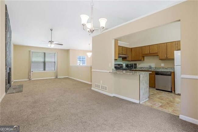 Photo - 1463 Devon Mill Way