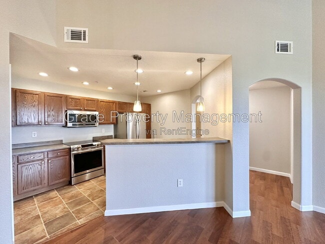 Photo - 5735 N Genoa Way Unit 306