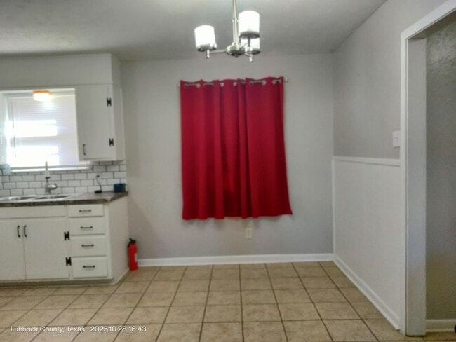 Photo - 4921 39th St