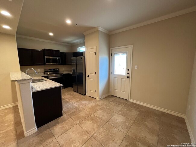 Photo - 6427 Luglio Ln