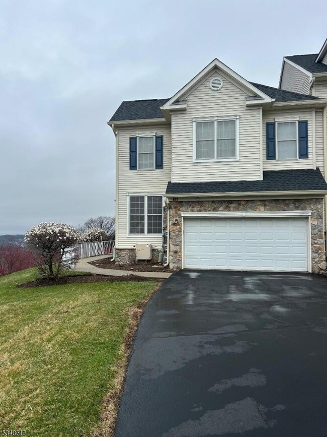 Photo - 34 Winding Way