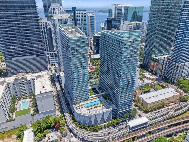 Photo - 1111 SW 1st Ave Unidad 2222-N
