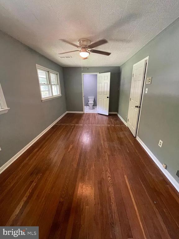 Photo - 205 Old Magothy Bridge Rd