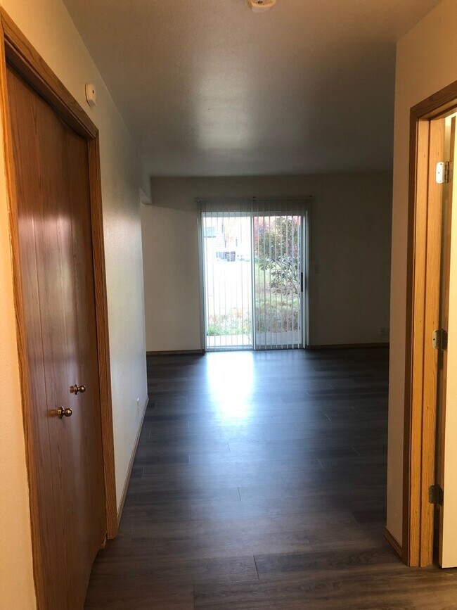 Photo - 226 S 59th St Unit B