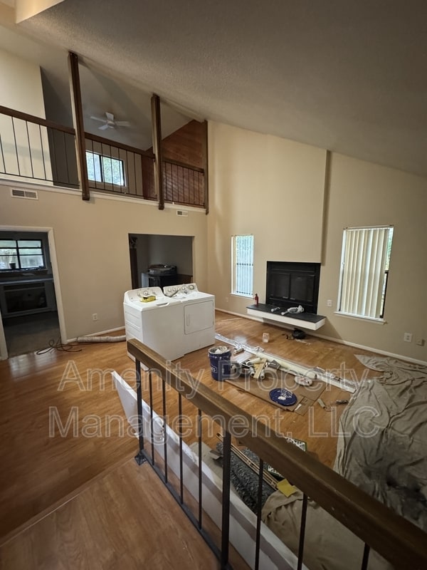 Photo - 704 Ninebark Ct