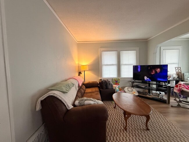 Photo - 2 Bedroom House - Updated $875