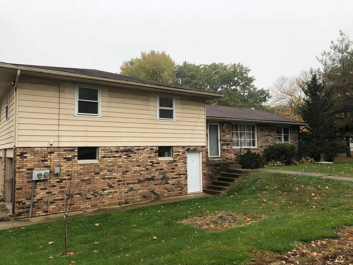 Photo - 301 Eaton Ave Unit A