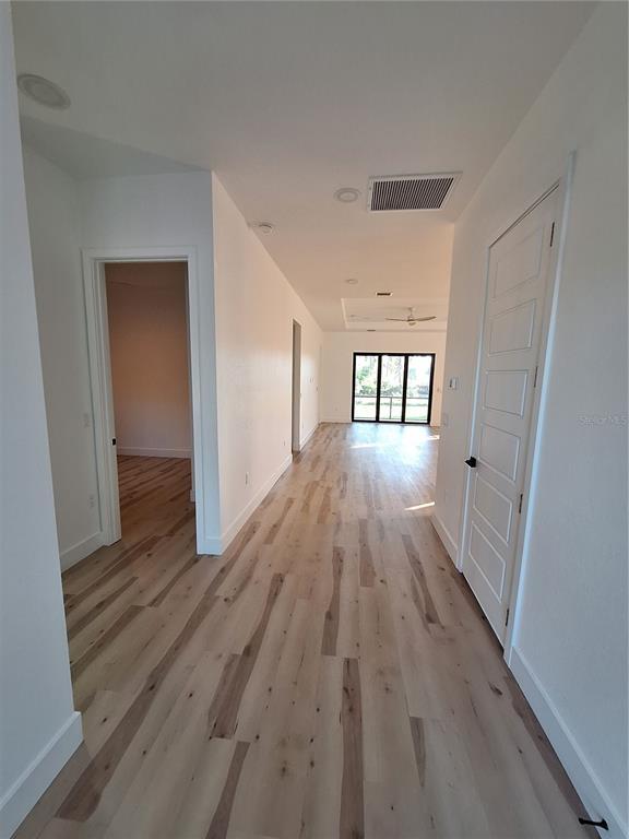 Photo - 289 Albatross Rd