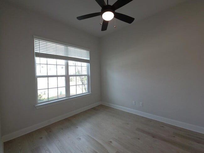 Photo - 17813 Clairess Ln