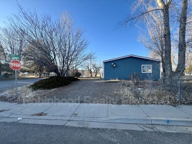 Photo - 1006 N Cedar St