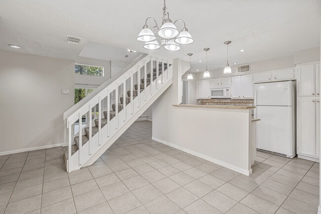 Photo - 16722 Shrub Oak Dr