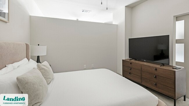 Photo - 3550 S Robinson Rd Unidad 8108