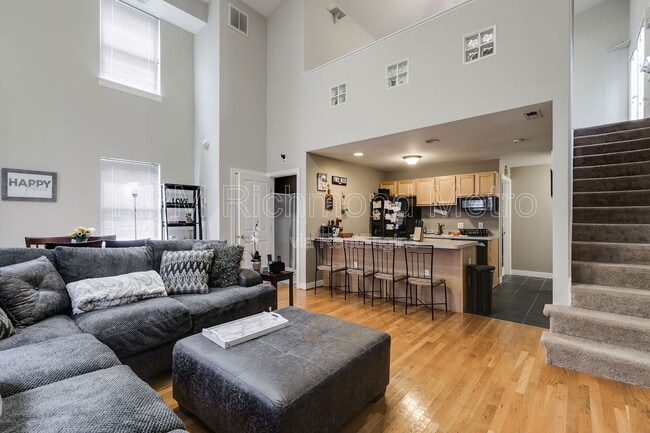 Building Photo - 213 N 18th St Rental
