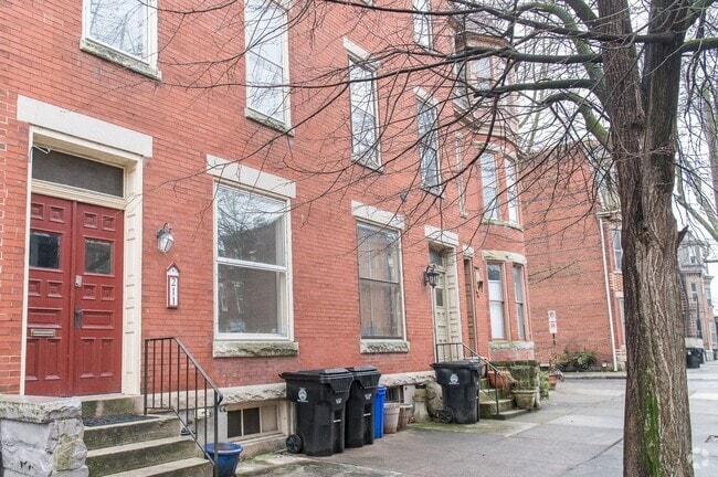 Building Photo - 211 Hamilton St Unit 1 Rental